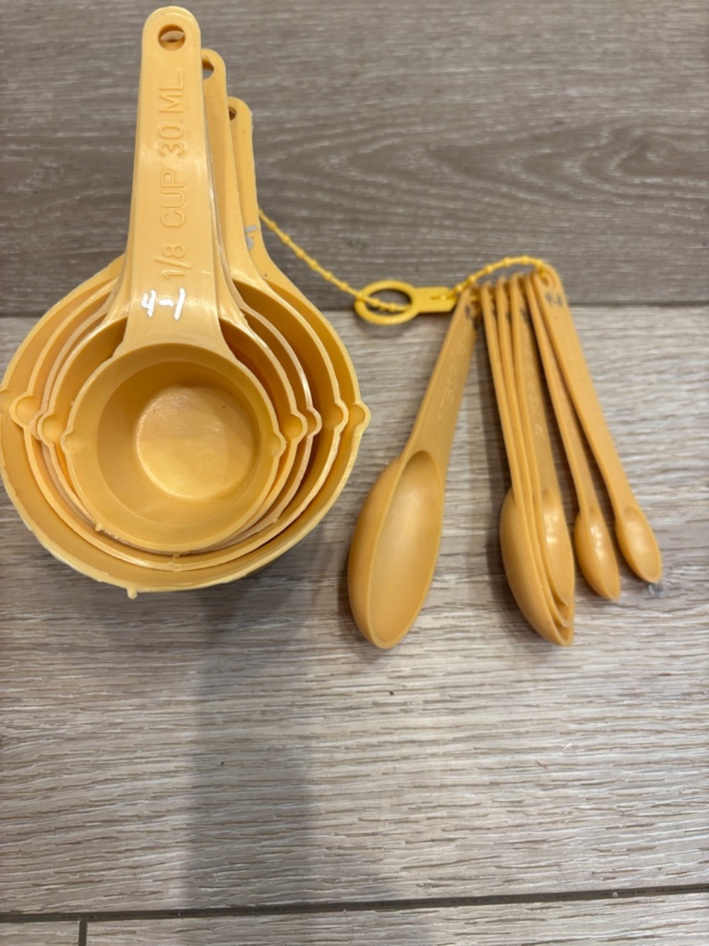 Vintage Yellow Measuring Cups and Spoons
